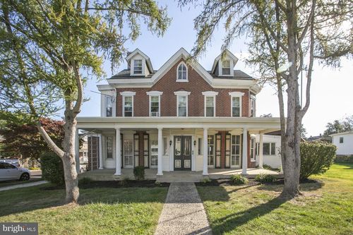 501 Gay St, Phoenixville, PA, 19460-3808 | Card Image
