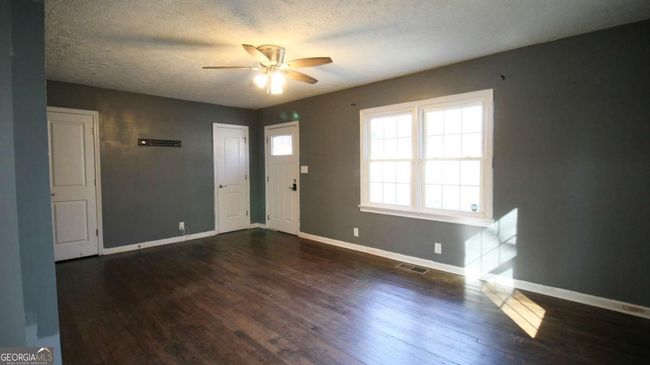 4681 City View Dr, House other with 3 bedrooms, 2 bathrooms and null parking in Forest Park GA | Image 7