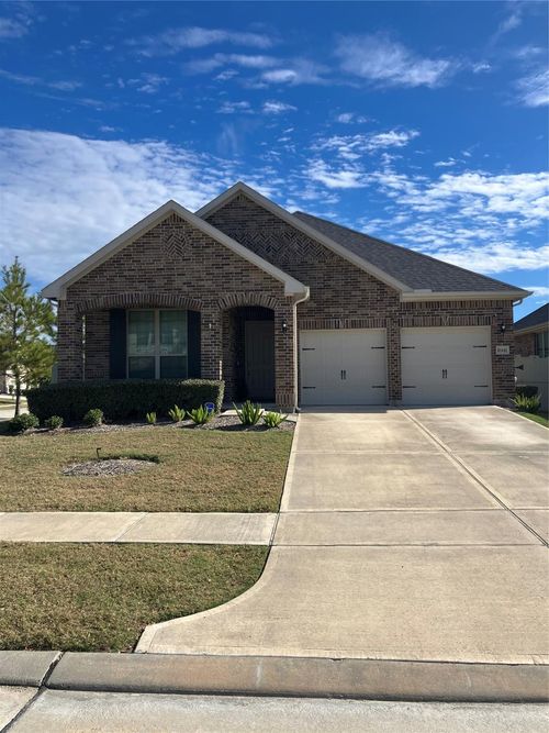 10442 Eastern Bluestar Dr, Conroe, TX, 77385-2111 | Card Image