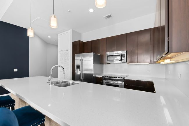 APT-505 - 507 Sabine St, Condo with 2 bedrooms, 2 bathrooms and 2 parking in Austin TX | Image 14