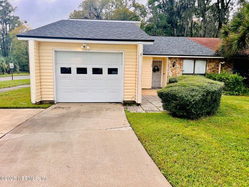 760 Plainfield Ave, Orange Park, FL, 32073-2900 | Card Image