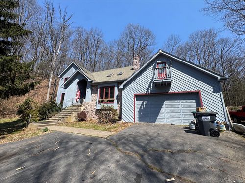 50 Hidden Valley Rd, Port Jervis, NY, 12771-2331 | Card Image