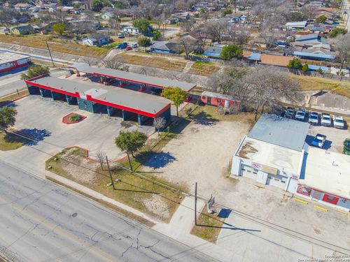 2709 Commercial Ave, San Antonio, TX, 78221 | Card Image