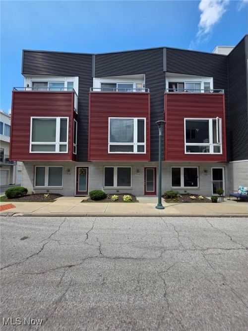 7308 Marina Ct, Cleveland, OH, 44102-2078 | Card Image