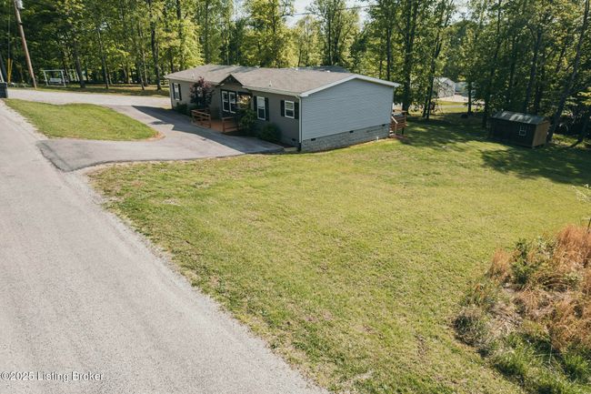 110 Barr Simmons Ln, House other with 3 bedrooms, 2 bathrooms and null parking in Mc Daniels KY | Image 64