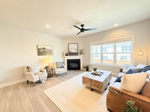 Unit 3.3 Bellflower Dr, Deforest, WI, 53532-8700 | Card Image