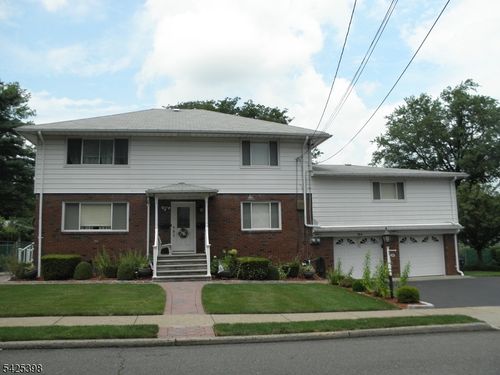 144 Raphael Rd, Totowa, NJ, 07512-2087 | Card Image