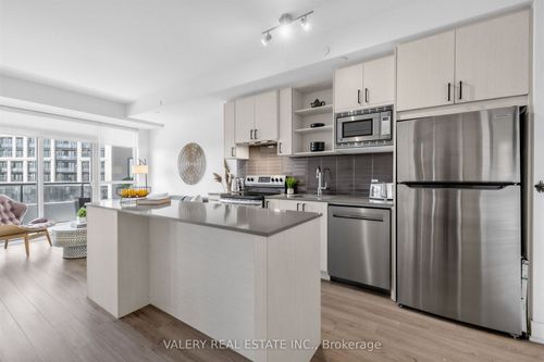 411-60 George Butchart Drive, North York, ON, M3K0E1 | Card Image