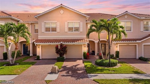 2652 Blossom Way, NAPLES, FL, 34120-5351 | Card Image