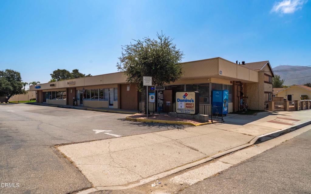 Commercial Sale in Santa Paula 2