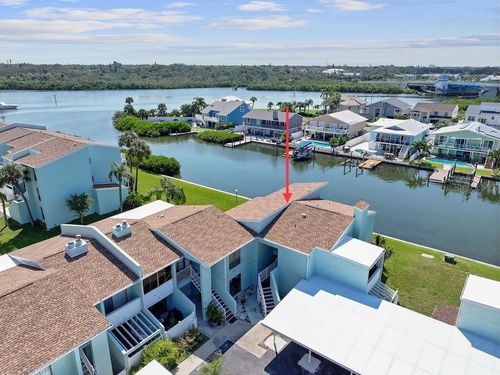 apt-98-1 Windrush Blvd, INDIAN ROCKS BEACH, FL, 33785-2671 | Card Image