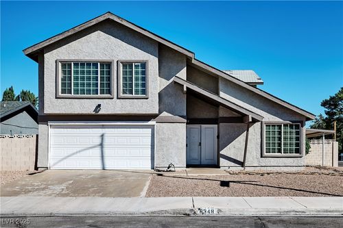 6348 Mockingbird Ln, Las Vegas, NV, 89103-1142 | Card Image