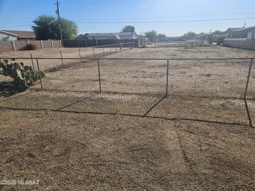 36-3325 W Solano Dr, Eloy, AZ, 85131-9548 | Card Image