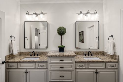 2712 Bering Ct, Nolensville, TN, 37135-9573 | Card Image