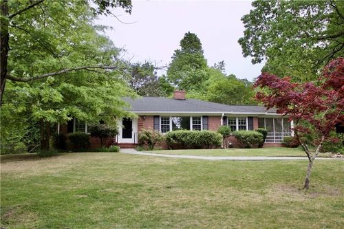4717 Pine Acres Ct, Dunwoody, GA, 30338-4931 | Card Image