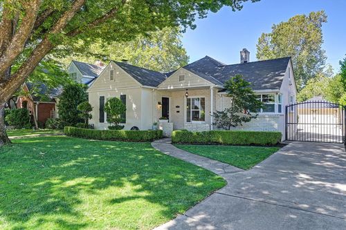 2732 14th St, Sacramento, CA, 95818-2924 | Card Image