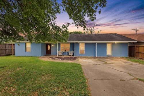 3227 Cliffdale St, Houston, TX, 77091-2820 | Card Image