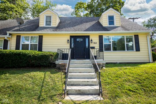 963 W Clinton St, Danville, IN, 46122-1007 | Card Image
