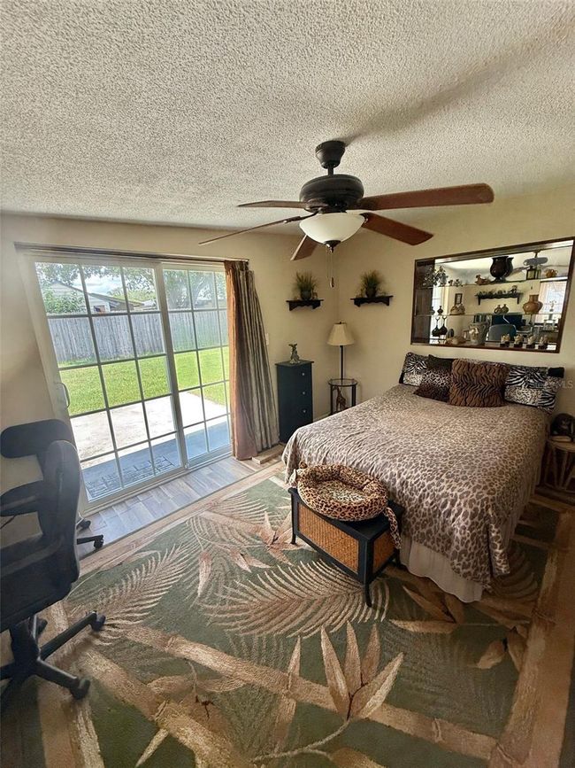1814 Driftwood Cir S, House other with 4 bedrooms, 2 bathrooms and null parking in OLDSMAR FL | Image 25
