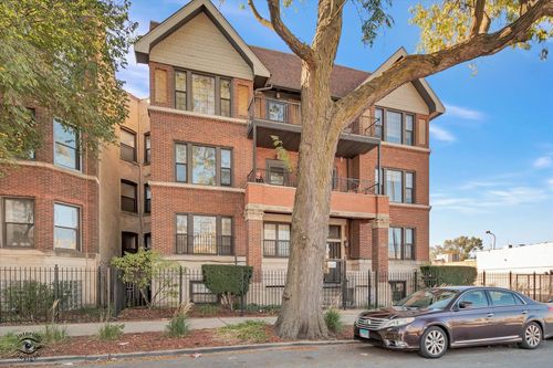apt-3s-3522 S King Dr, Chicago, IL, 60653-1117 | Card Image
