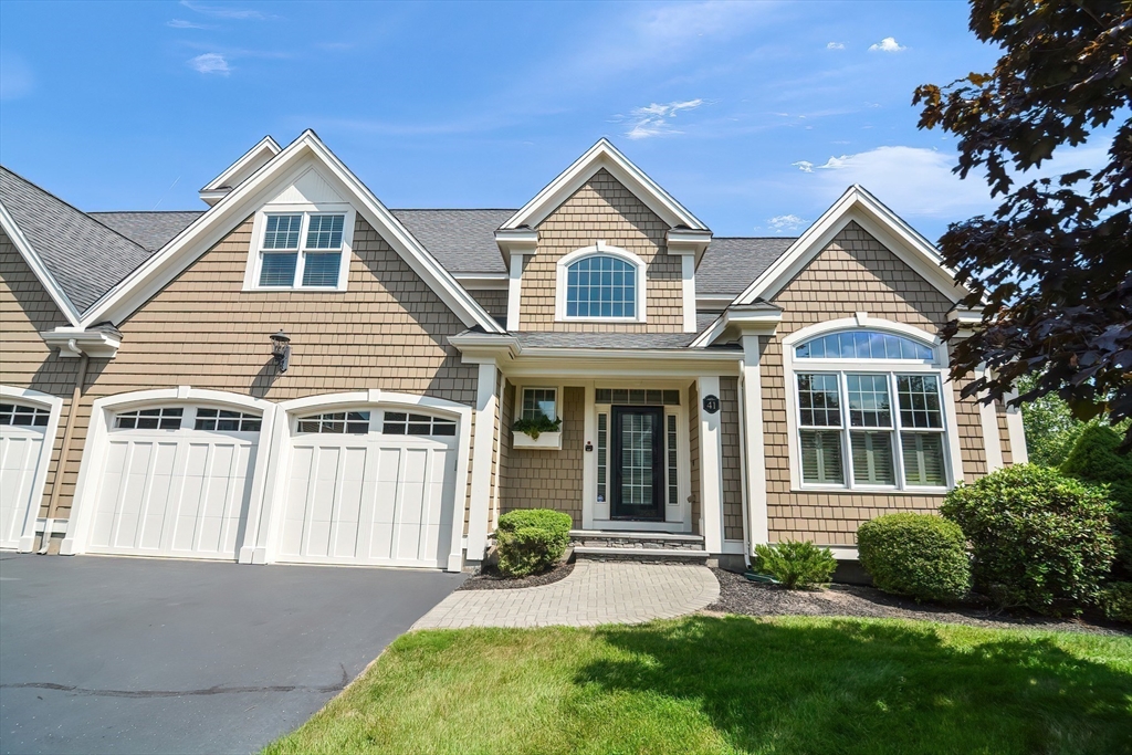 Adams Farm Rd, Shrewsbury, MA 01545