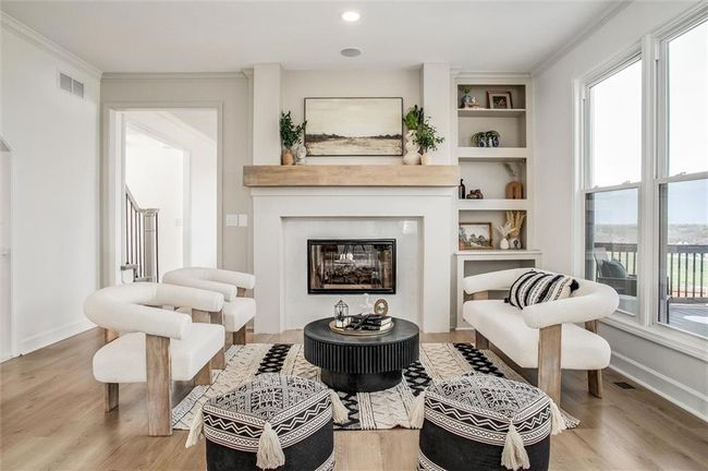 101 Sw View High Dr, House other with 5 bedrooms, 5 bathrooms and null parking in Lee's Summit MO | Image 14