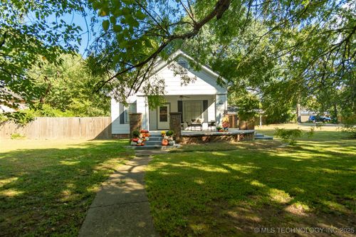 709 Ne 2nd St, Antlers, OK, 74523-2638 | Card Image