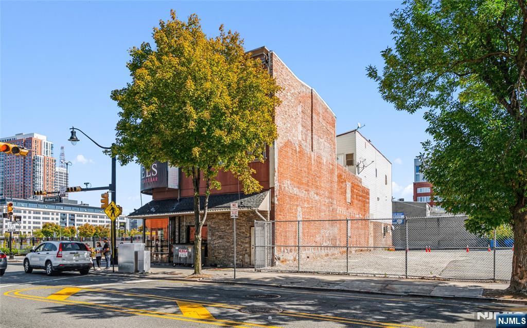 Commercial Sale in Newark 5