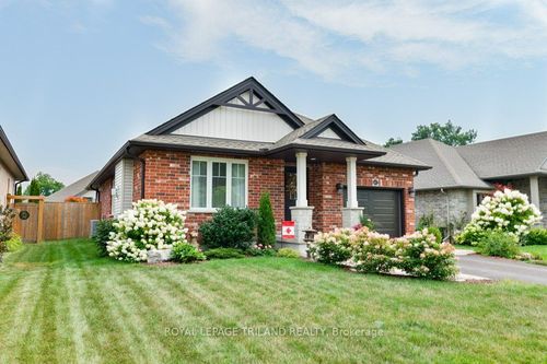 401 Beamish St, Port Stanley, ON, N5L0A7 | Card Image