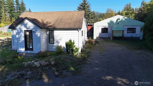 2180 Old Highway 99 North Rd, Burlington, WA, 98233-8554 | Card Image