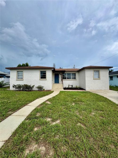 911 Exmoor Way, LAKE WALES, FL, 33853-5034 | Card Image