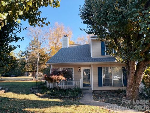 8209 Golf Ridge Dr, Charlotte, NC, 28277-8867 | Card Image