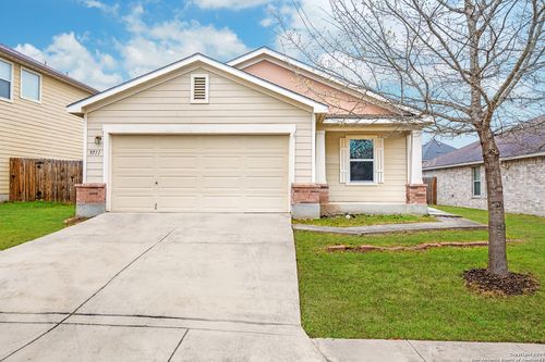 9711 Copper Rock, Converse, TX, 78109-4665 | Card Image