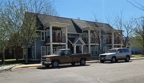 102 Inez St, Missoula, MT, 59801-1706 | Card Image