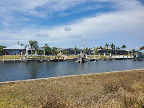 5299 Early Ter, PORT CHARLOTTE, FL, 33981-2218 | Card Image