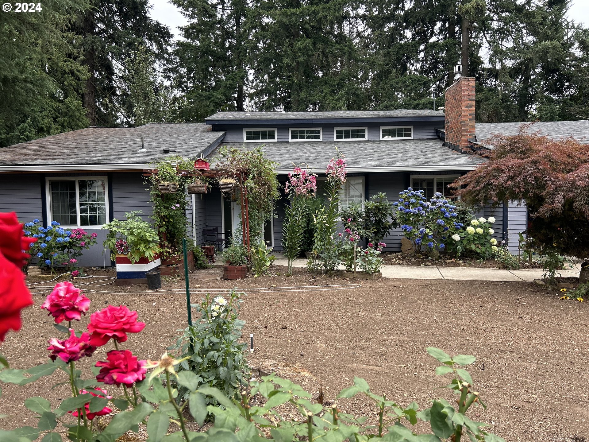 Riveridge Dr, Vancouver, WA 98683