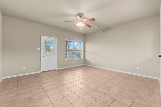 2827 Lockeridge Oaks Dr, House other with 4 bedrooms, 3 bathrooms and 2 parking in Spring TX | Image 15