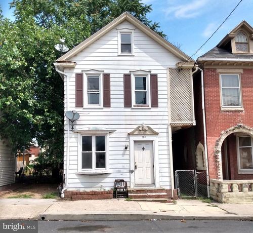 165 E Catherine St, CHAMBERSBURG, PA, 17201-3537 | Card Image