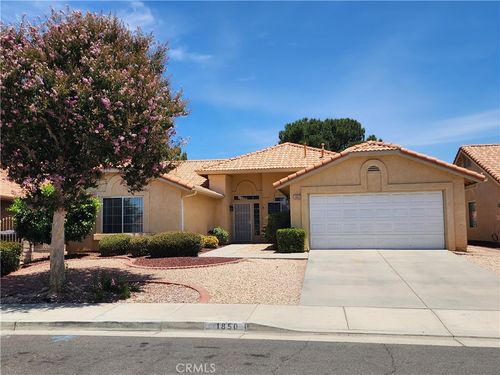 1850 Tamarack, Hemet, CA, 92545 | Card Image