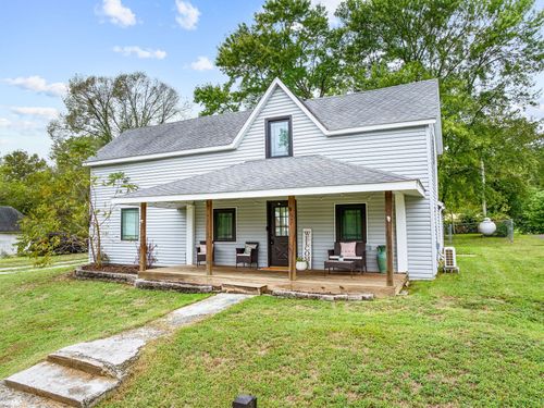 303 S Maple St, Galena, MO, 65656-9625 | Card Image