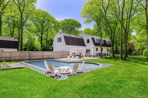 7 Quantuck Bay Ln, Westhampton Beach, NY, 11978-1600 | Card Image