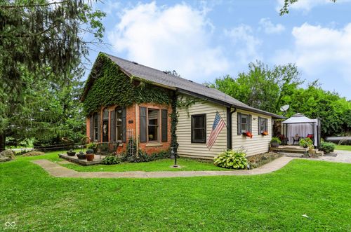 1022 E 600 S, Franklin, IN, 46131-8609 | Card Image