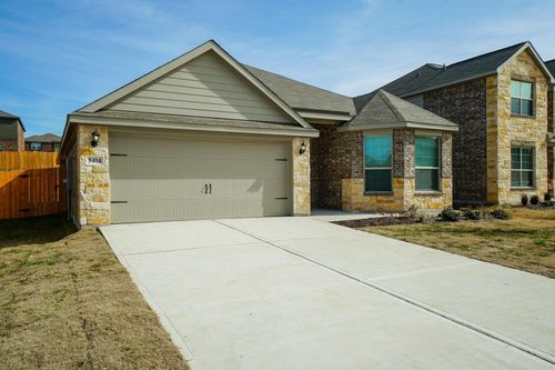 5404 Songbird Trl, Denton, TX, 76207-1852 | Card Image
