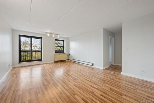 apt-602-1376 Midland Ave, Yonkers, NY, 10708-6892 | Card Image