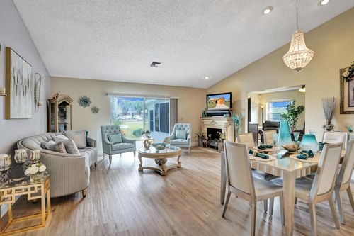 3570 Amalfi Dr, West Palm Beach, FL, 33417-1044 | Card Image