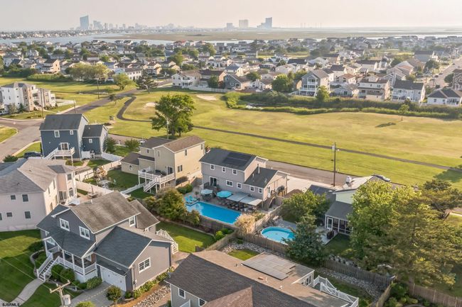 203 Lincoln Dr, House other with 4 bedrooms, 3 bathrooms and null parking in Brigantine NJ | Image 36