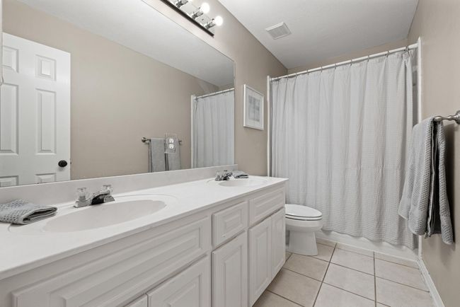 Full guest bathroom | Image 27