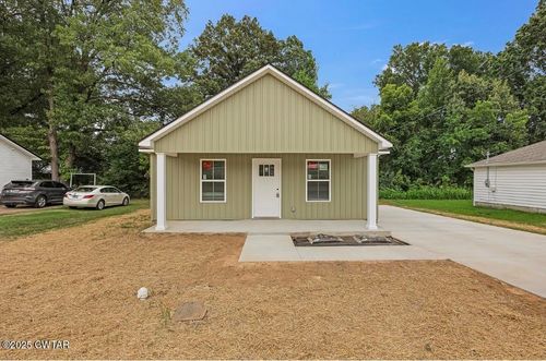 2310 Dodson St, Humboldt, TN, 38343-1952 | Card Image