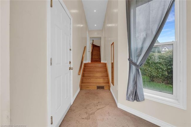 7 Robinson St S, House other with 6 bedrooms, 2 bathrooms and 8 parking in Grimsby ON | Image 22