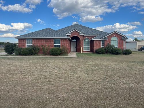 104 Cinnamon Ct, Weatherford, TX, 76088-7235 | Card Image